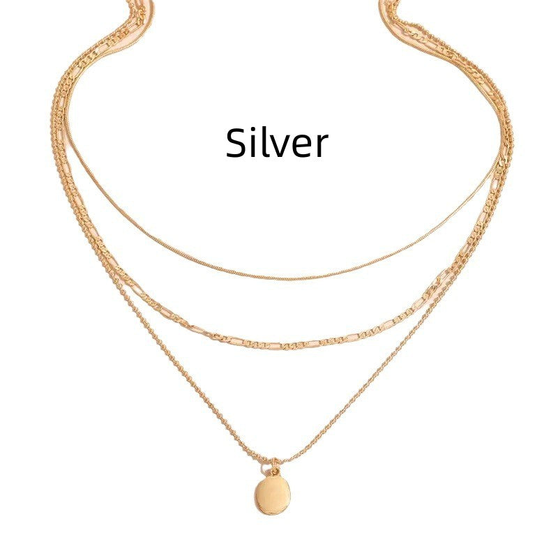 Vintage Geometric Metal Oval Pendant Necklace Secondary image